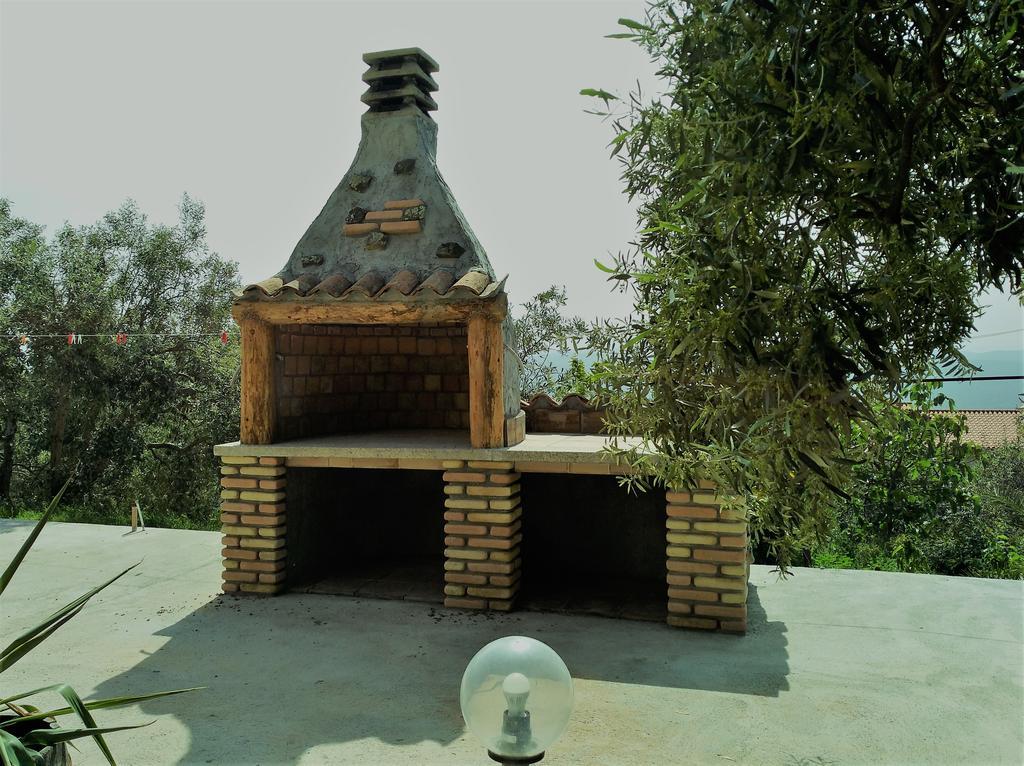 Serranello Azienda Agricola Apartment Bono  Bagian luar foto